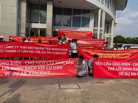 Vụ kéo lên UBND quận "đòi" nhà: Đề nghị thanh lý toàn bộ hợp đồng với khách hàng